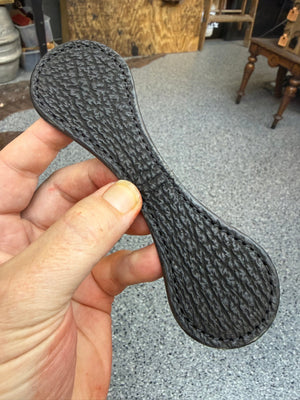 Anvil Cash Clamp / Money Clip Wallet: Black Shark