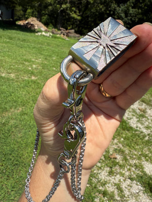 21 Inch Anvil Wallet Chain - Slim 2 In 2 with White Belt Charm - Anvil Customs