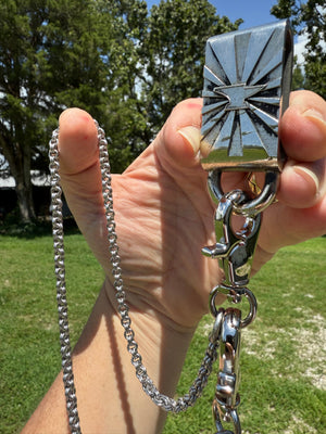 21 Inch Anvil Wallet Chain - Slim 2 In 2 with White Belt Charm - Anvil Customs