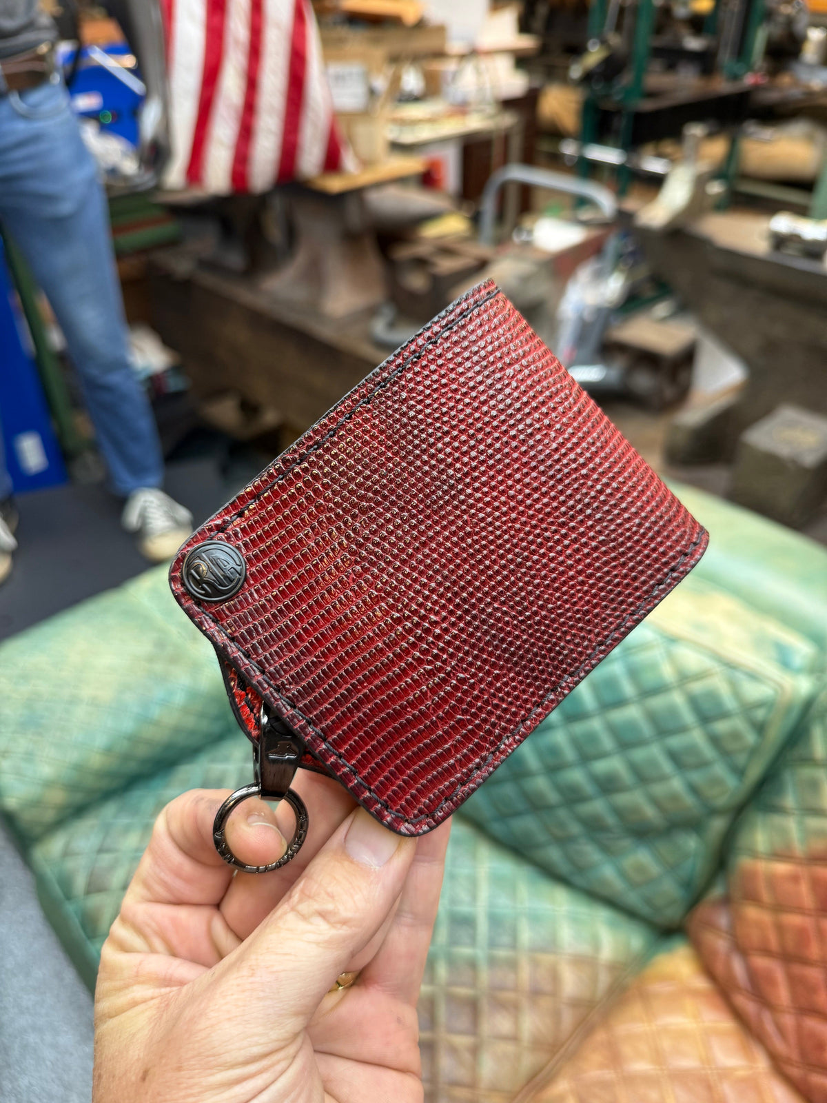5G Bifold Chain Wallet - BloodRed Lizard - Anvil Customs
