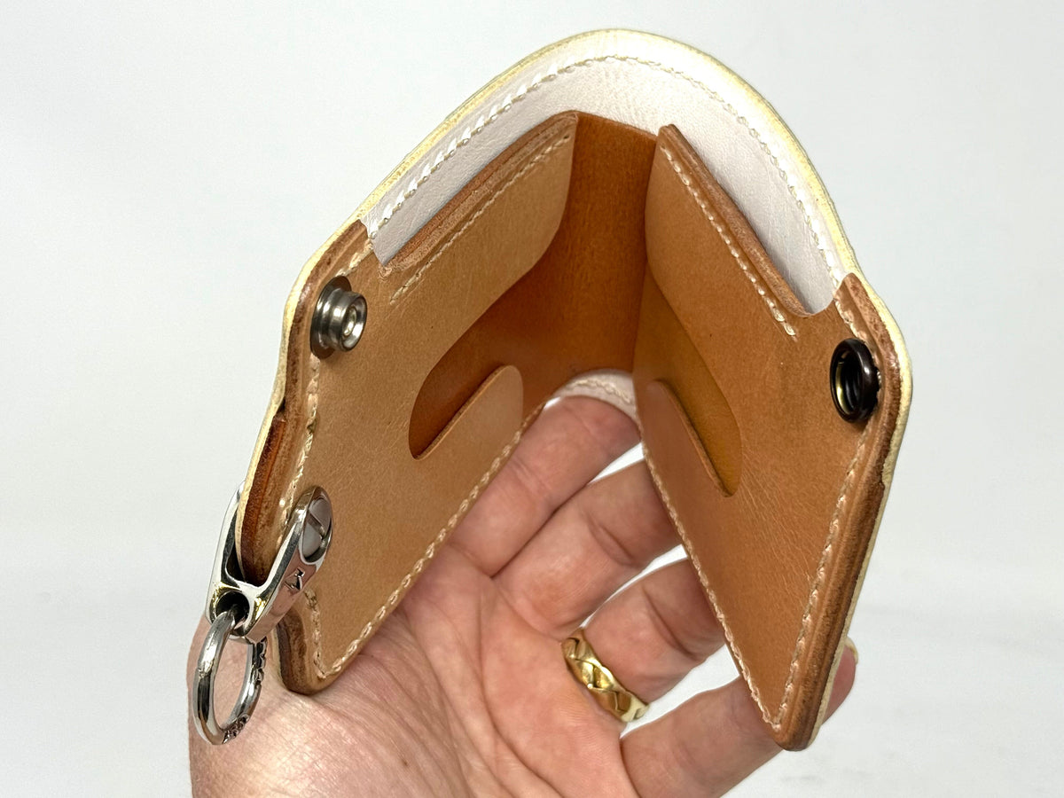 5G Bifold Leather Chain Wallet - White/Yellow Alligator - Anvil Customs