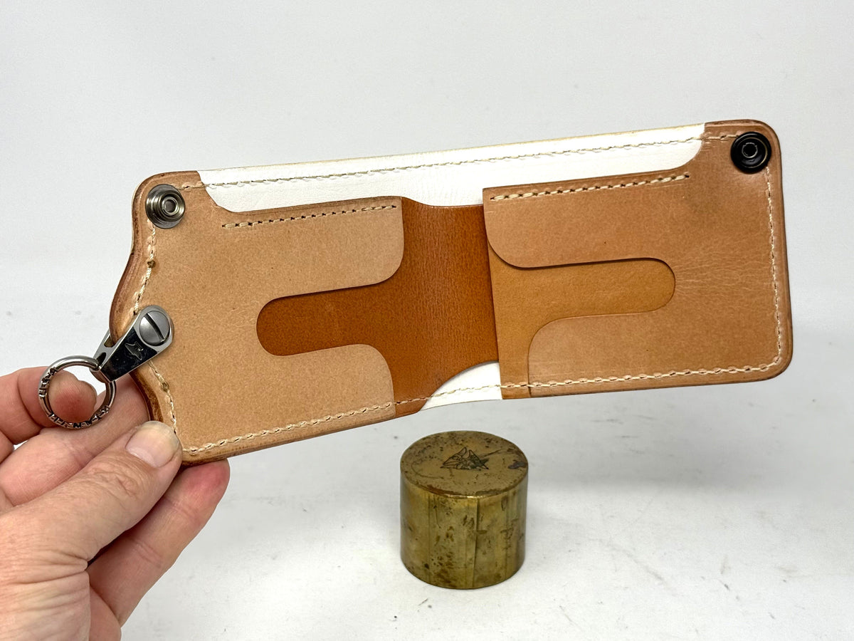 5G Bifold Leather Chain Wallet - White/Yellow Alligator - Anvil Customs