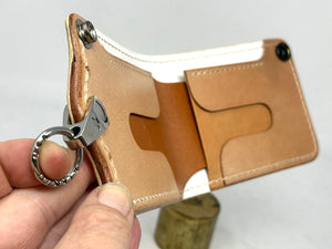 5G Bifold Leather Chain Wallet - White/Yellow Alligator - Anvil Customs