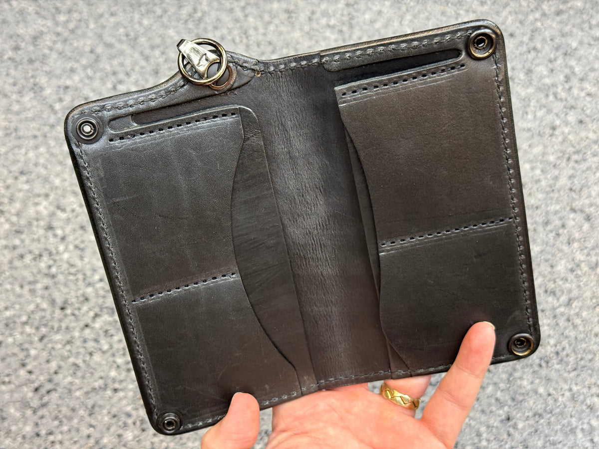 5G Long Biker Chain Wallet - Black/Gold Alligator Cloaca - Anvil Customs
