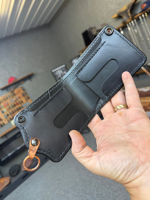Anvil 5G Bifold Leather Chain Wallet - Black Hippo - Anvil Customs