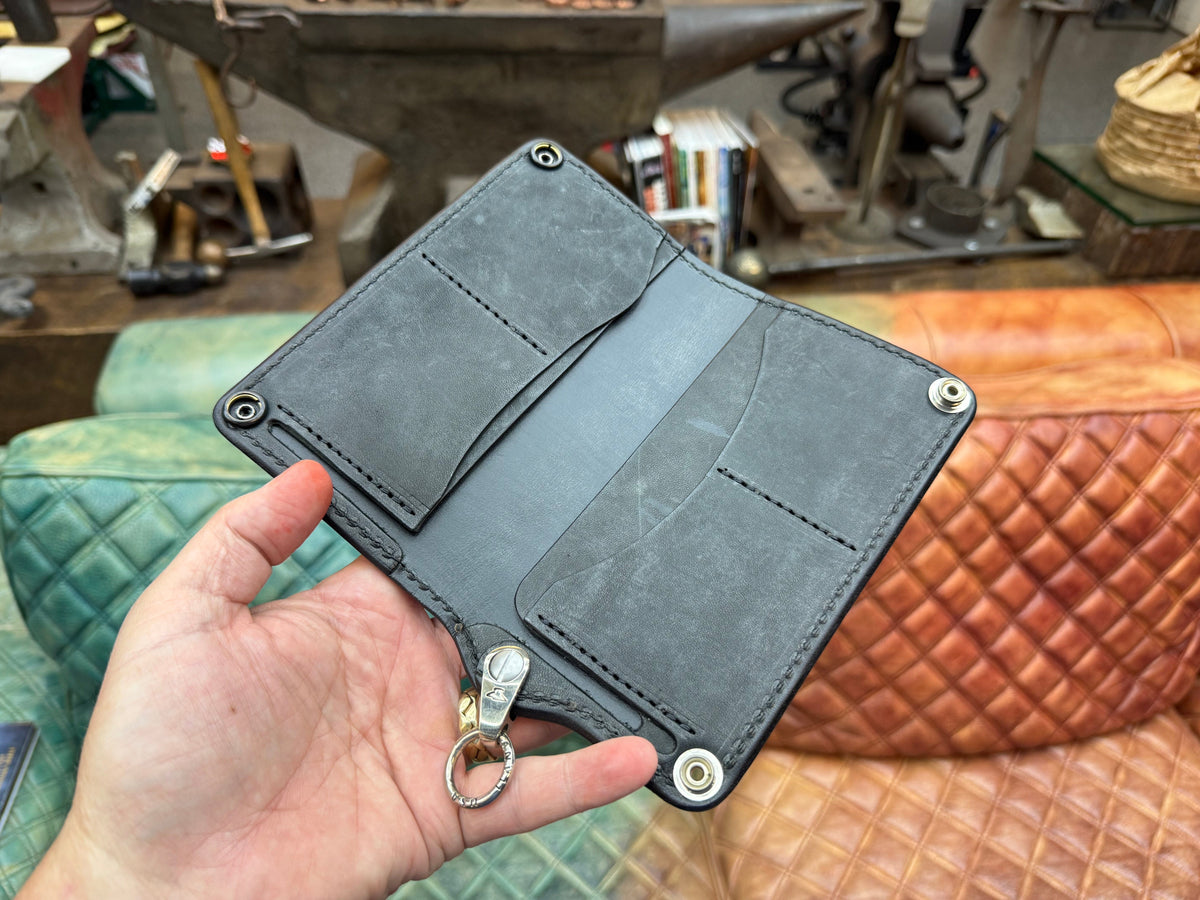 Anvil 5G Long Biker Wallet - Chocolate Hippo