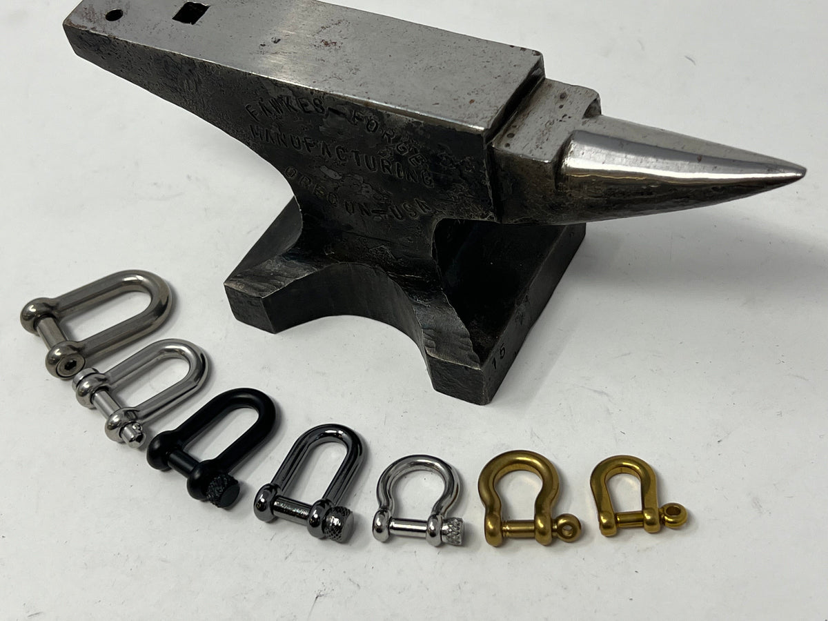 Anvil Wallet Shackles - Anvil Customs