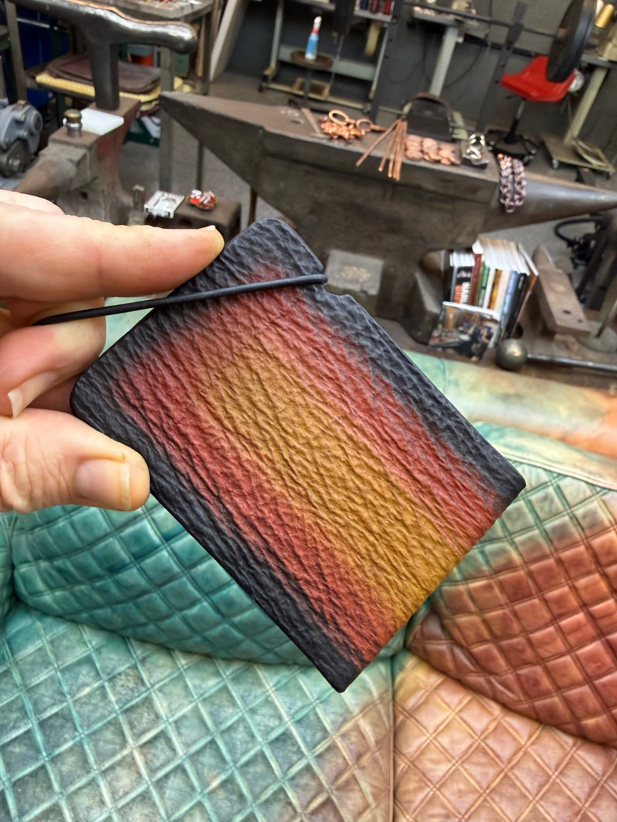 RTAnvil Cash Wrap Wallet - Sunburst Shark