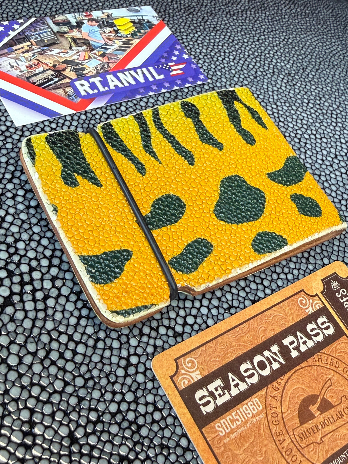 RTAnvil Cash Wrap Wallet - Tiger Stripe Stingray - Anvil Customs