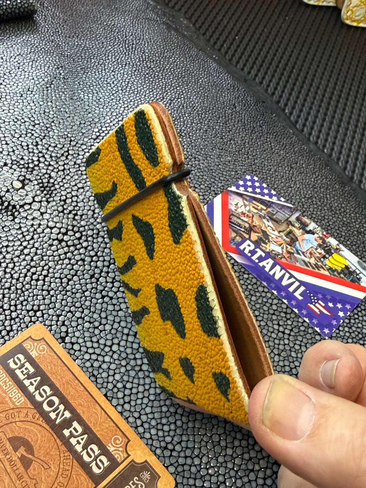 RTAnvil Cash Wrap Wallet - Tiger Stripe Stingray - Anvil Customs