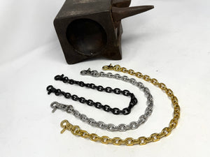 RTAnvil - ‘Filed’ Oval Link Wallet Chain - Anvil Customs