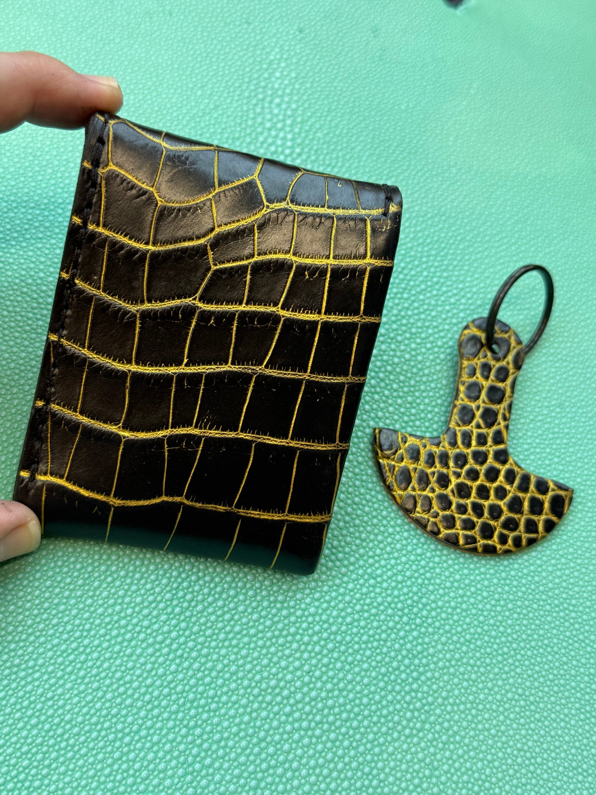 Sarasota Wallet - Black/Gold Alligator - Anvil Customs